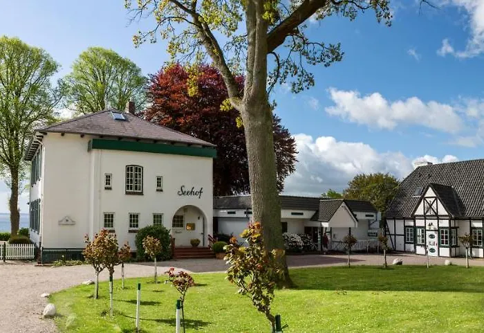 Seehof Aparthotel 3*